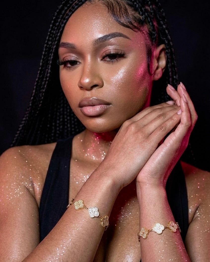 Luxe Diamond Clover Link Bracelet